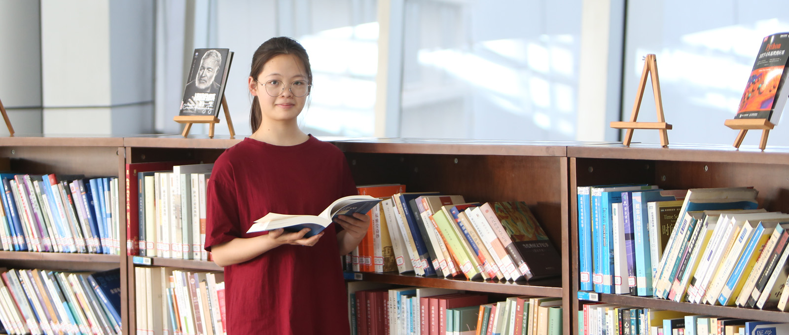 出彩淮师 | 严慧荣获第九届全国道德模范提名奖